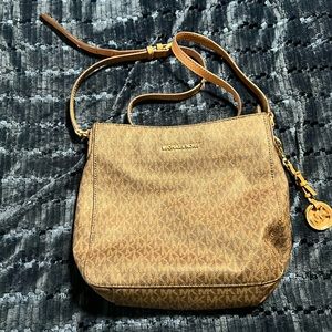 Pre-loved Michael Kors crossbody